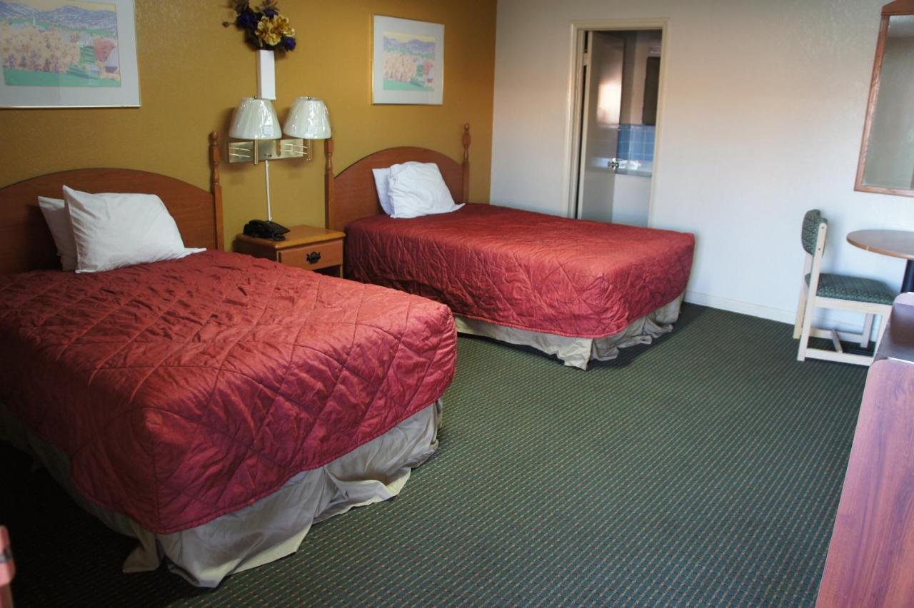 Royalinn & Suites Burlington Dış mekan fotoğraf
