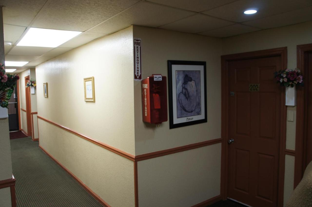 Royalinn & Suites Burlington Dış mekan fotoğraf
